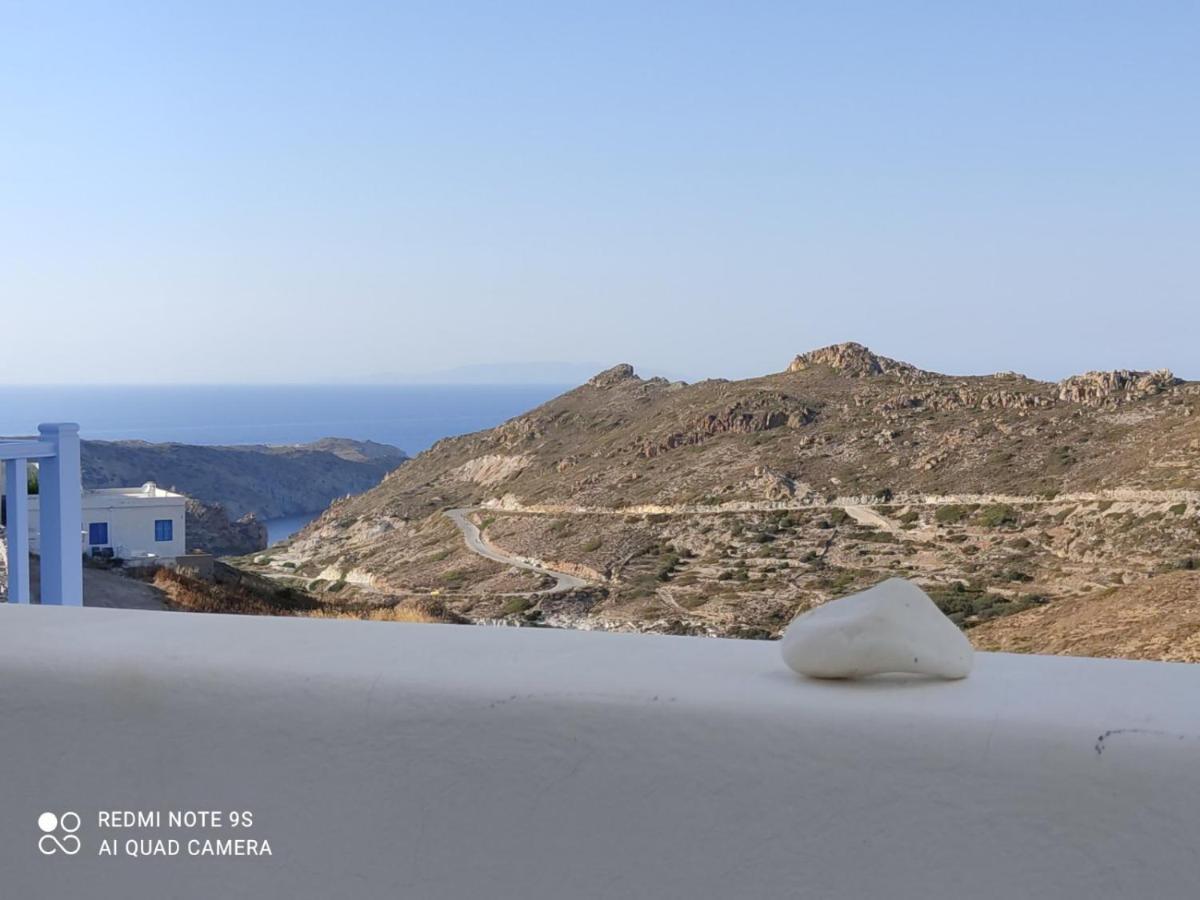 Stilvi Milos Plaka  Exteriér fotografie