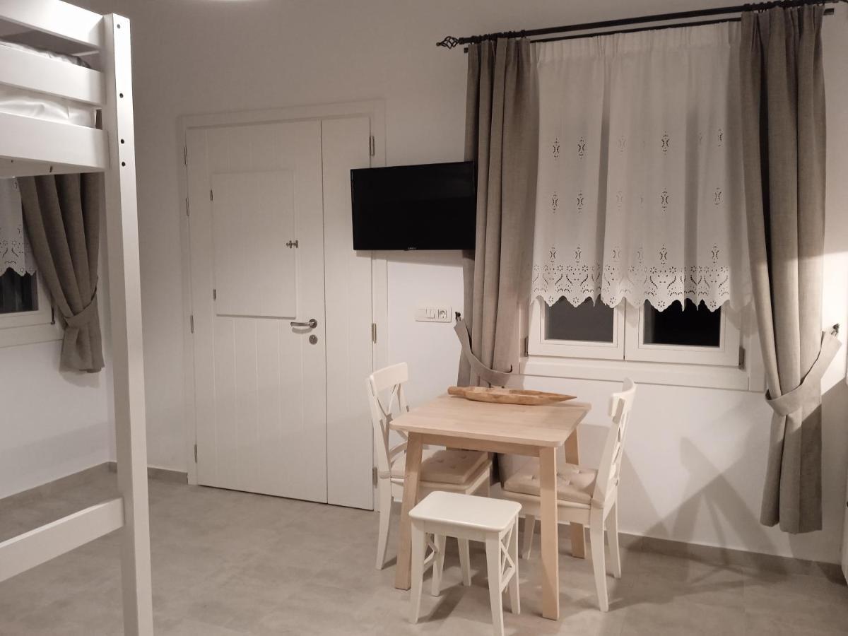 Stilvi Milos Plaka  Exteriér fotografie