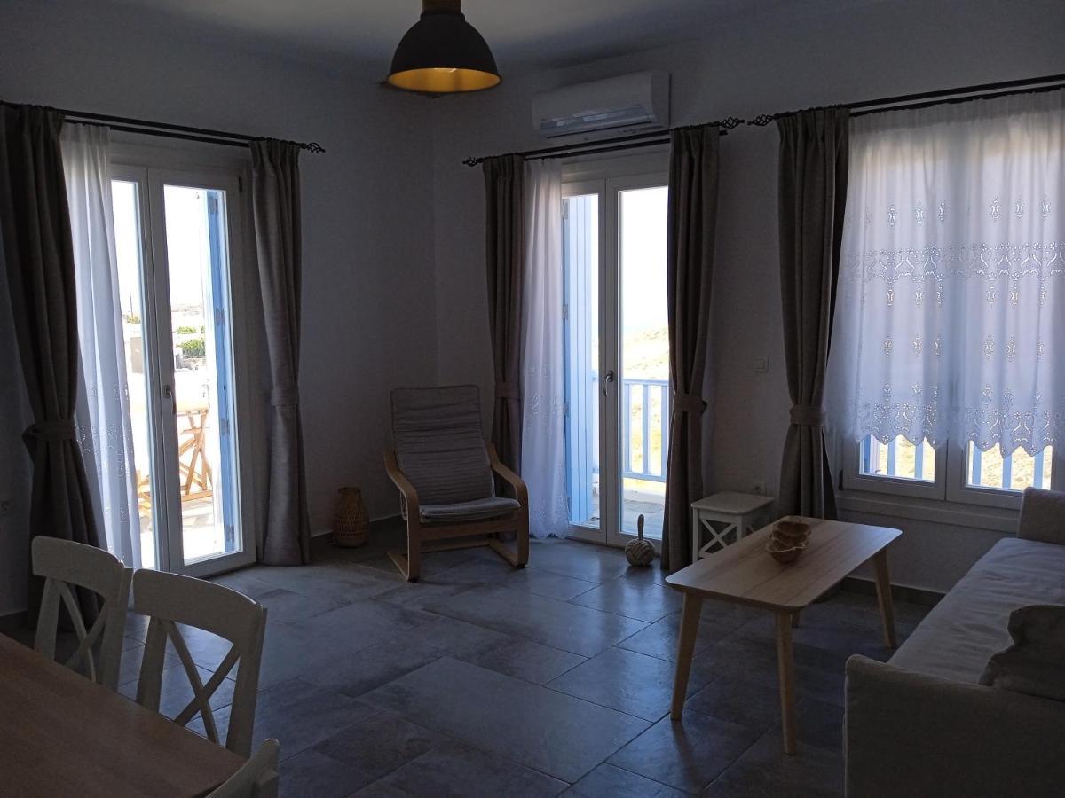 Stilvi Milos Plaka  Exteriér fotografie