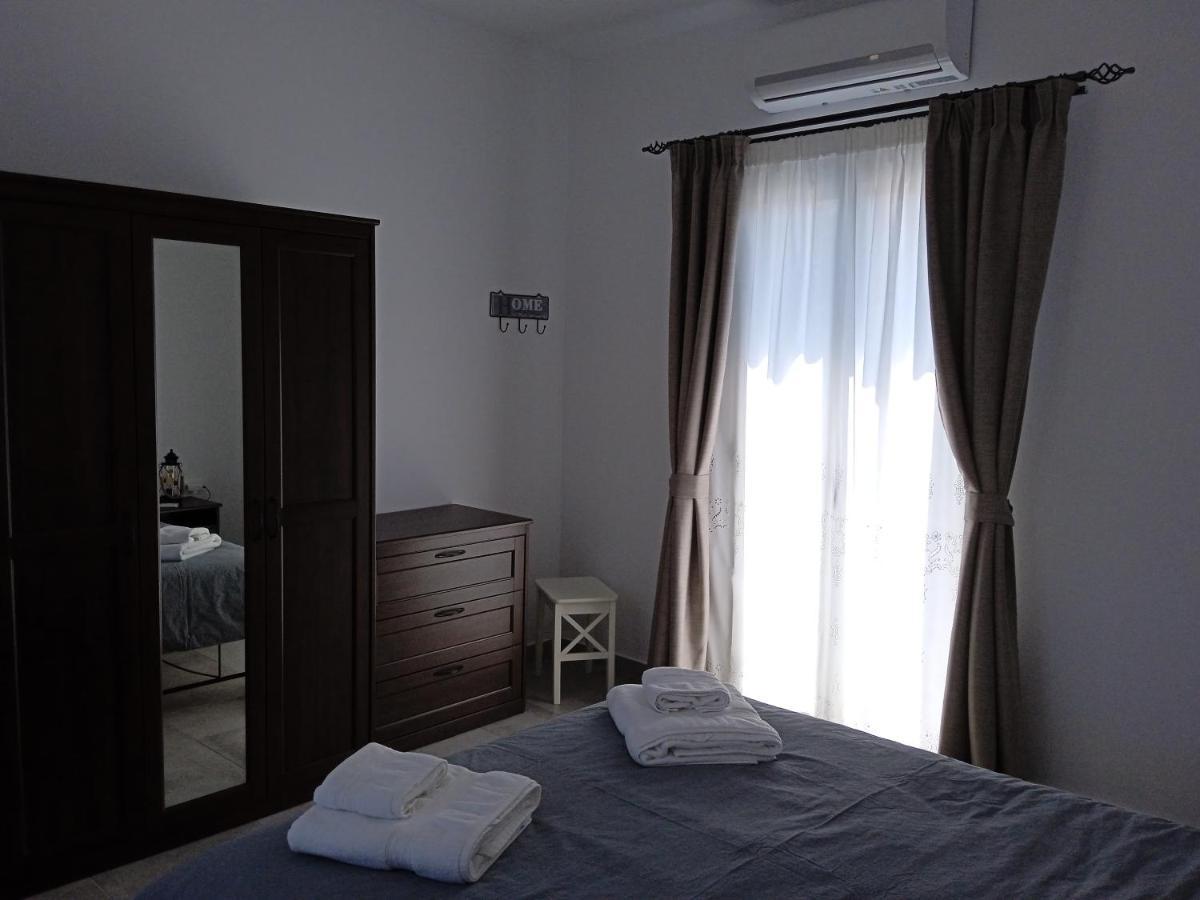 Stilvi Milos Plaka  Exteriér fotografie